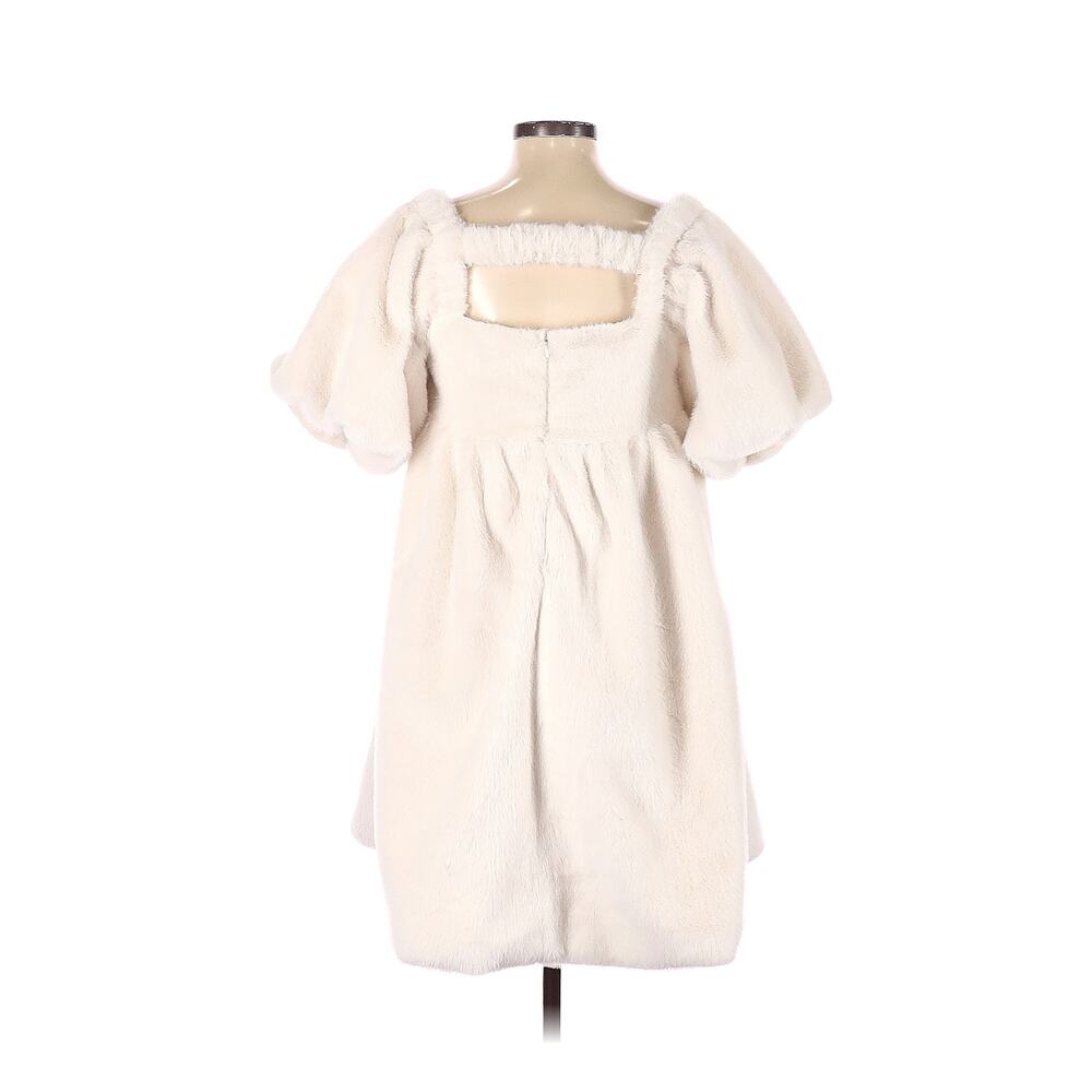 Moira Faux Fur Baby Doll Mini Dress with Puff Sleeves Cutout Back White Small - Picture 2 of 4